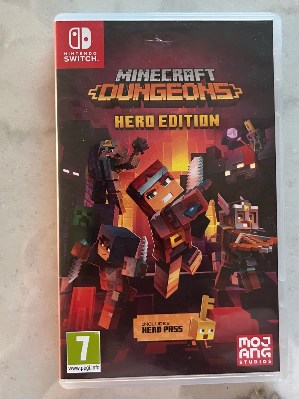 Nintendo Minecraft Dungeons Hero Edition - Red, Orange